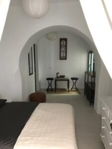 apt 1